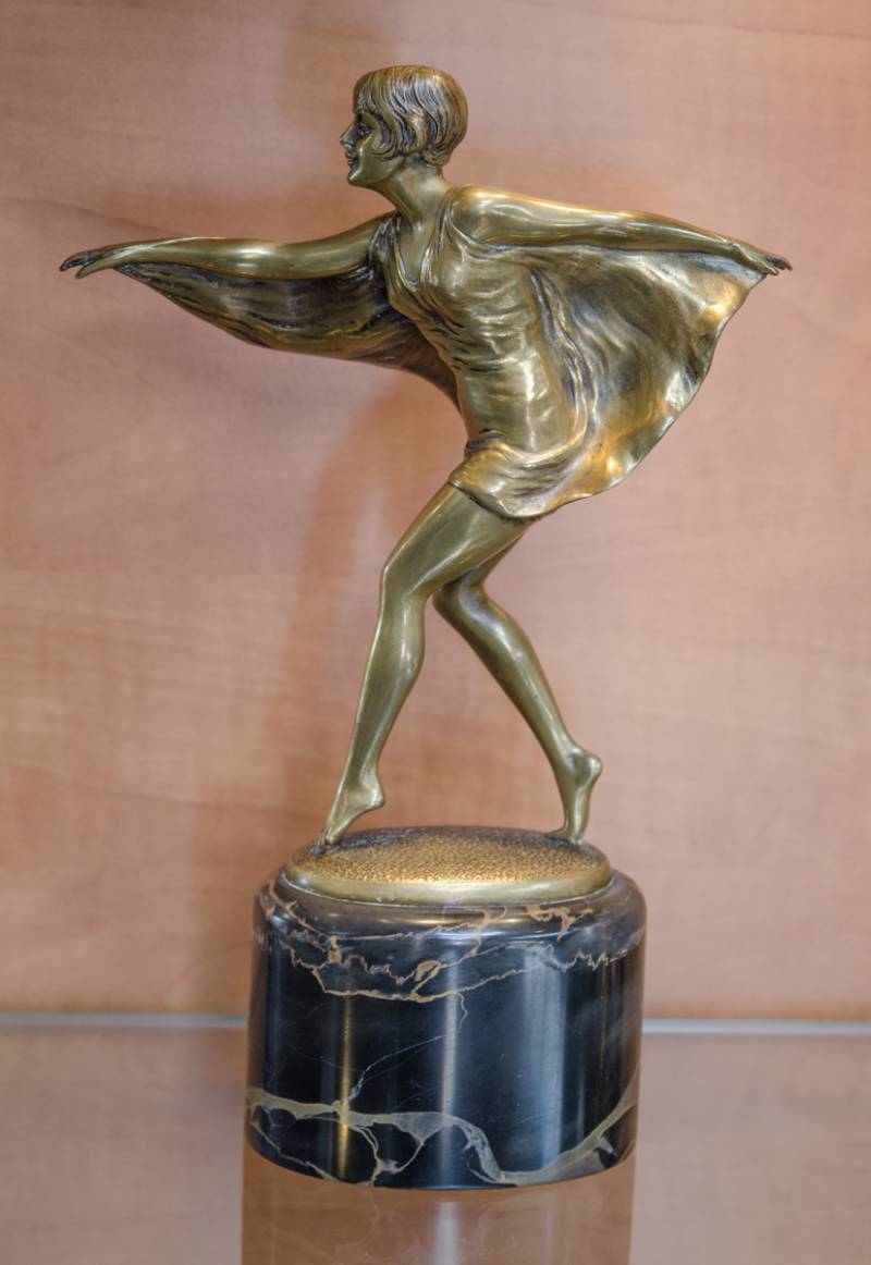 Art Deco Bronze Sculpture of a Dancer by Franz Iffland ...