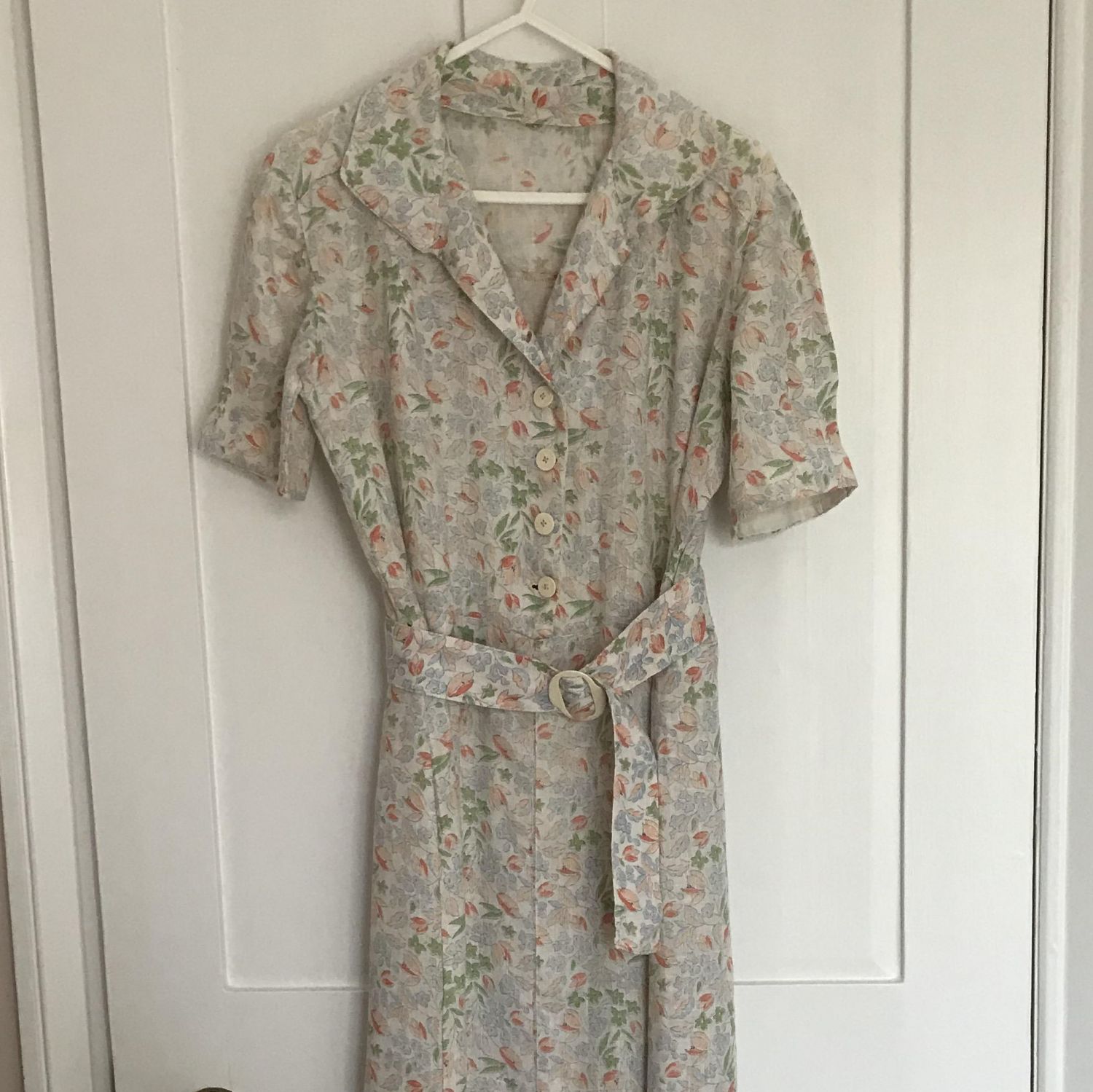 1940s Summer Dress - Vintage Clothes & Mannequins - Hemswell Antique ...