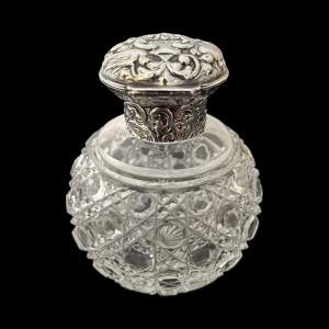 William Comyns 1899 Silver Mounted Cut Glass Scent Bottle