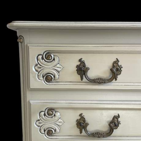 French Original Painted Chest of Drawers image-4