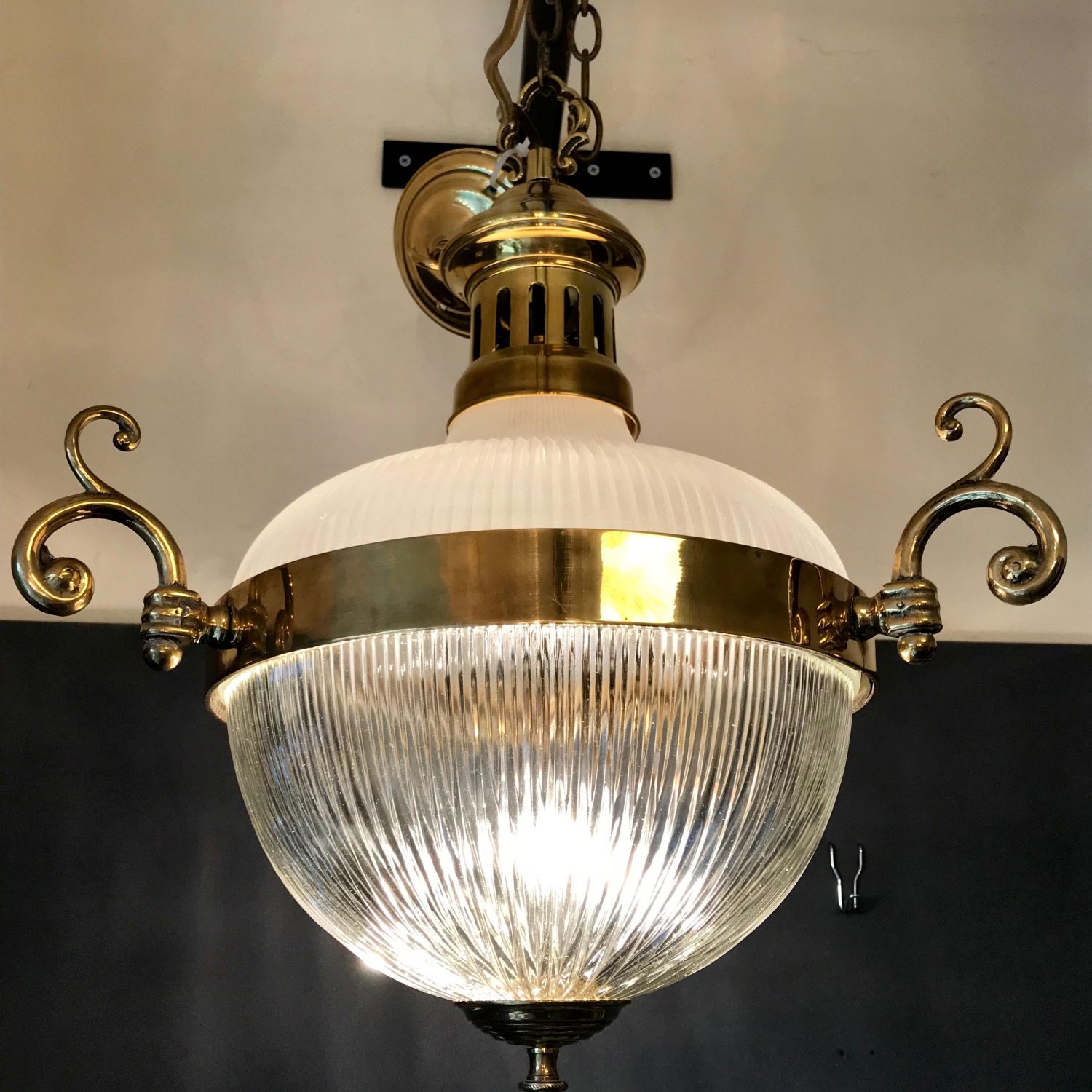 Good Quality Holophane Style Brass Lantern Ceiling Lamp