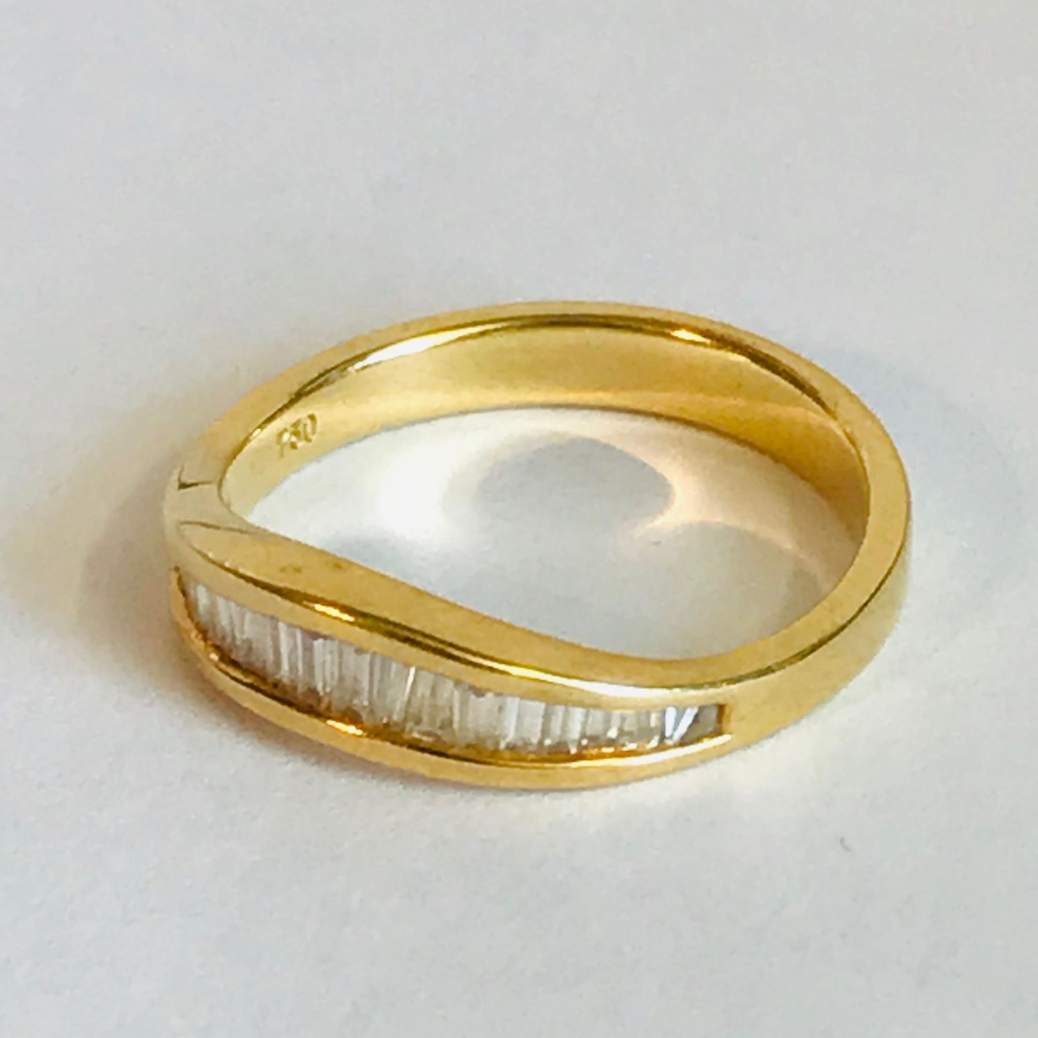 Vintage 18ct Gold Diamond Ring - Jewellery & Gold - Hemswell Antique ...