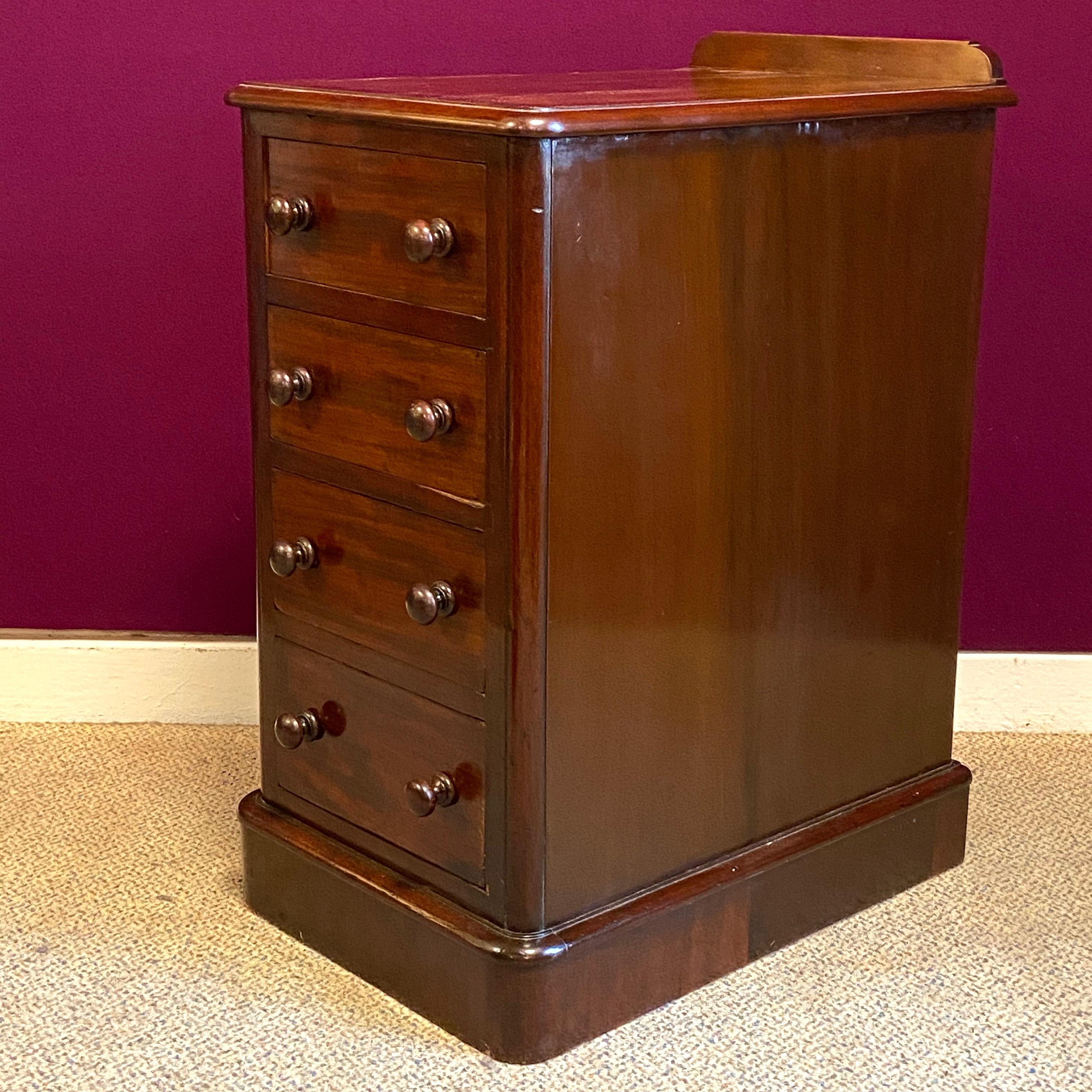 Pair Of Victorian Mahogany Bedside Chest Of Drawers Antique Chest Of Drawers Hemswell