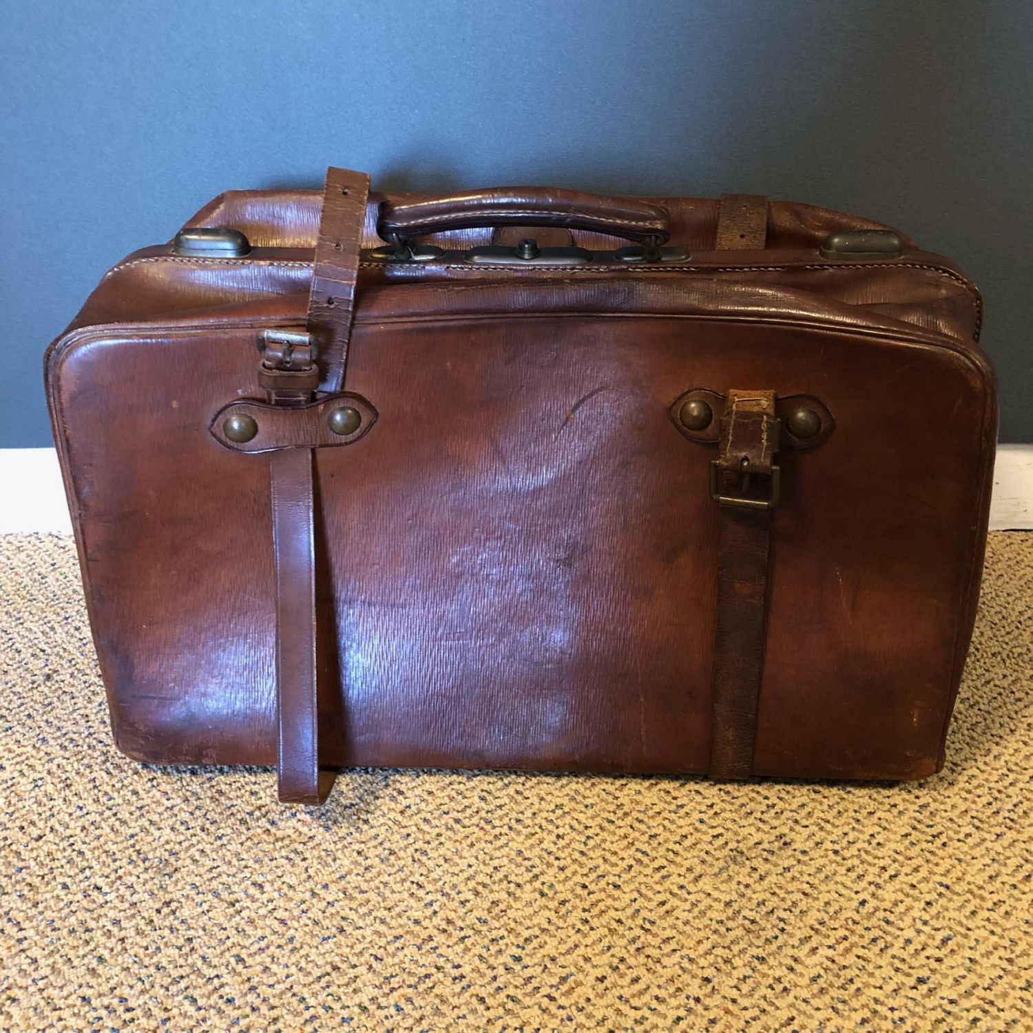 Vintage Leather Gladstone Bag - Leather & Sporting Goods - Hemswell ...
