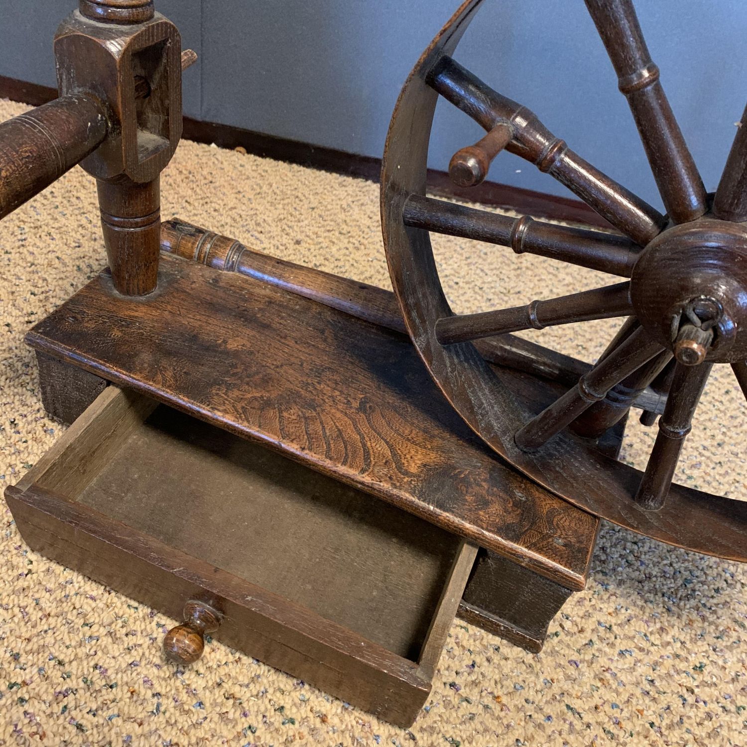 Small spinning wheel - Other Collectables - Hemswell ...