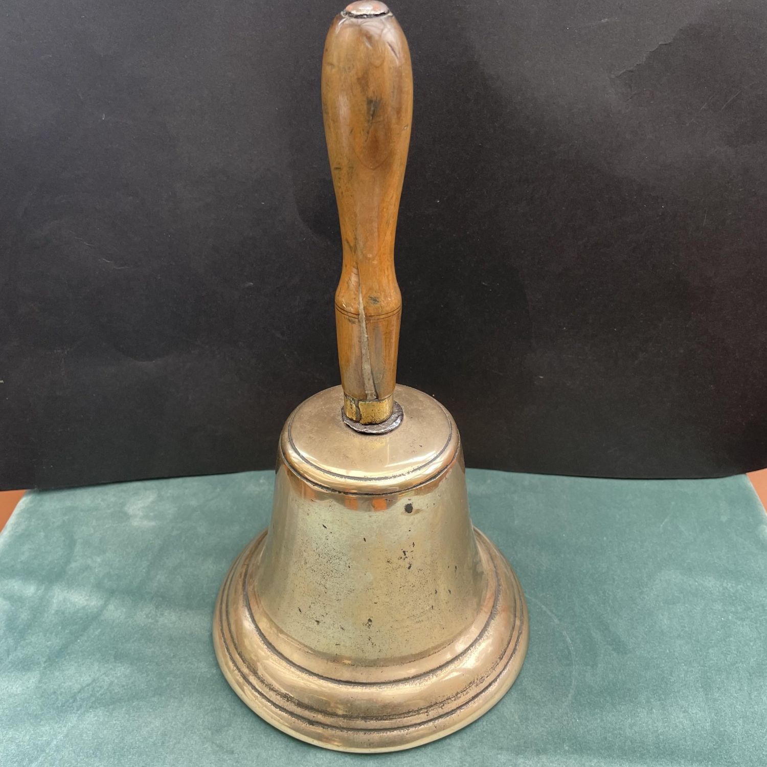 19th Century Vintage Bronze Town Criers Hand Bell - Other Metalware ...