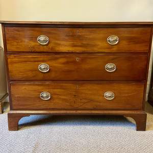 Antique Chest of Drawers - Hemswell Antique Centres