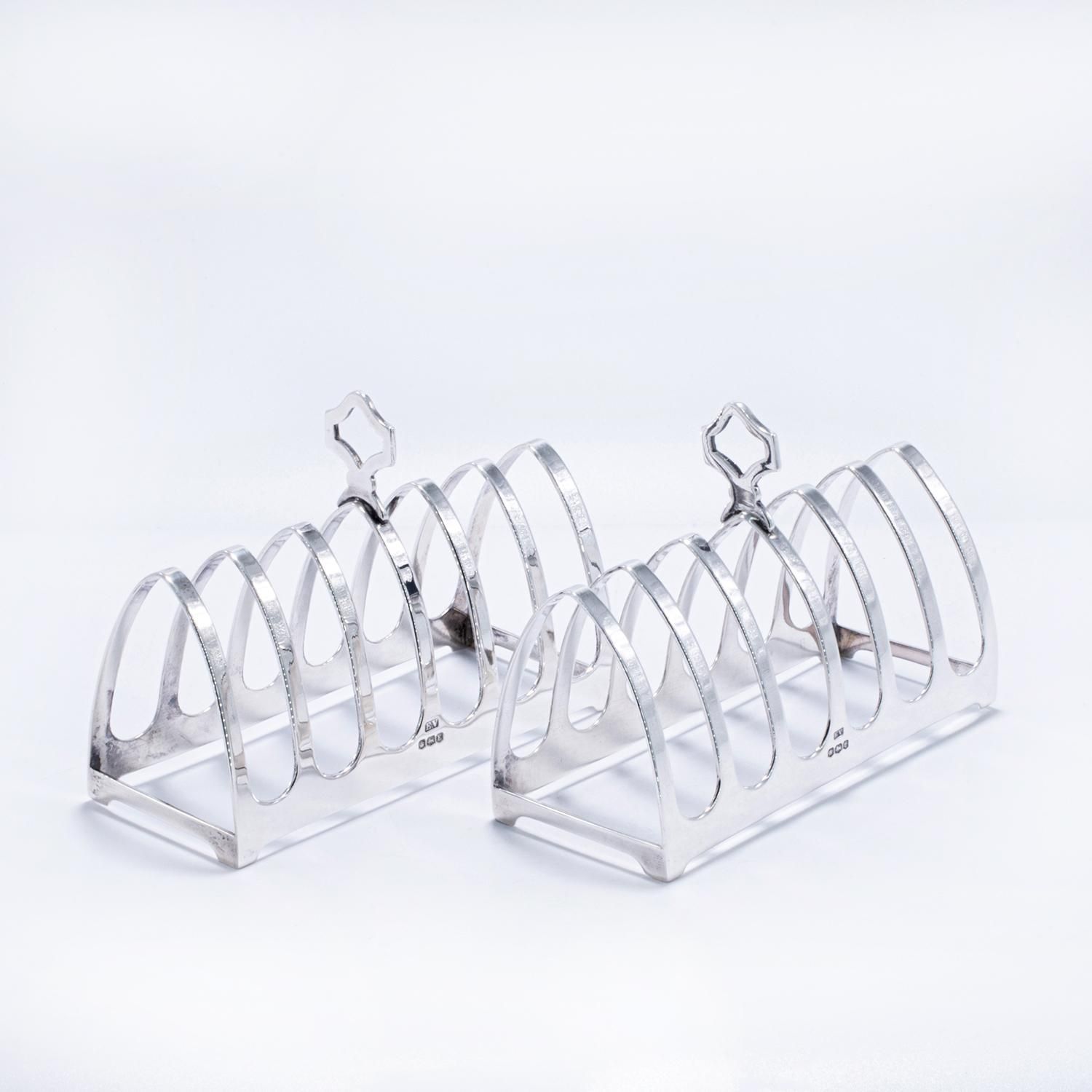 20th Century Silver Toast Rack - Antique Silver - Hemswell Antique Centres