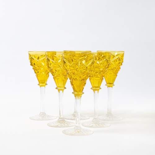 A Set of Six Art Deco Period Cut Glass Citron Coloured Glasses image-3