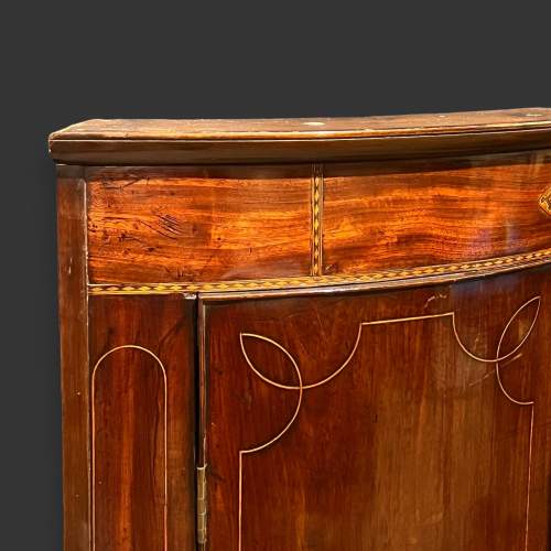 Early 19th Century Mahogany Wall Hanging Corner Cupboard image-4