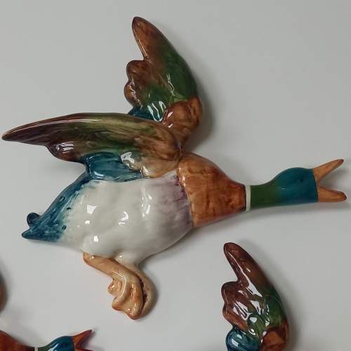 Set of 3 Retro Graduated Beswick Flying Duck Wall Plaques image-2