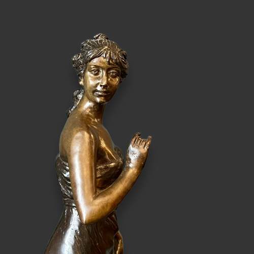20th Century Deco Style Bronze Figure of a Woman image-3