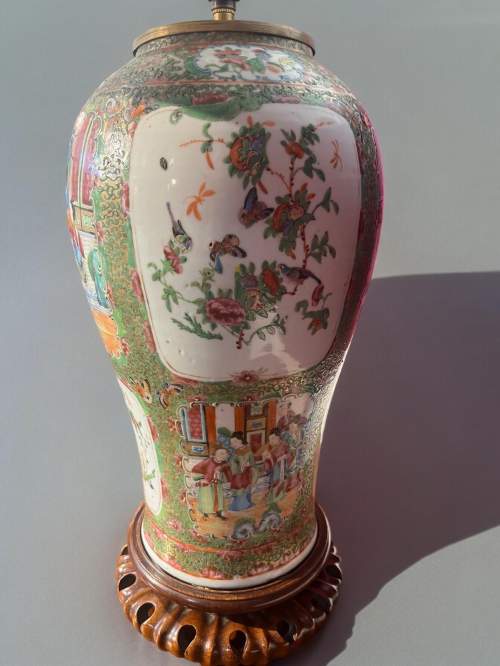 A Fine Quality Antique Cantonese Lamp image-5