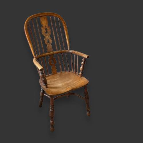 Ash and Elm Windsor Chair image-1