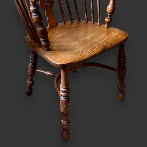 Ash and Elm Windsor Chair image-6
