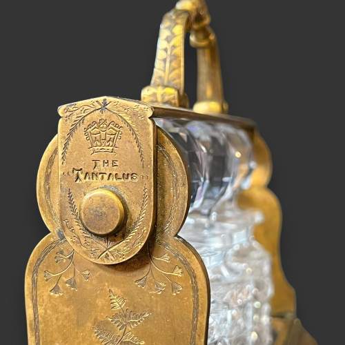 Unusual Small 19th Century Betjemanns Patent Tantalus image-5