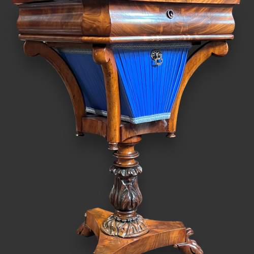 19th Century Flame Mahogany Sewing Table image-5