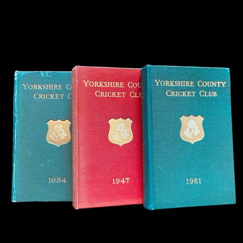 Set of 19 Yorkshire County Cricket Club Year Books image-2