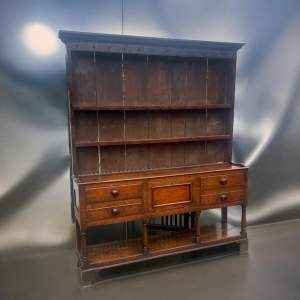 An Early 19th Century Oak Welsh Dresser and Rack