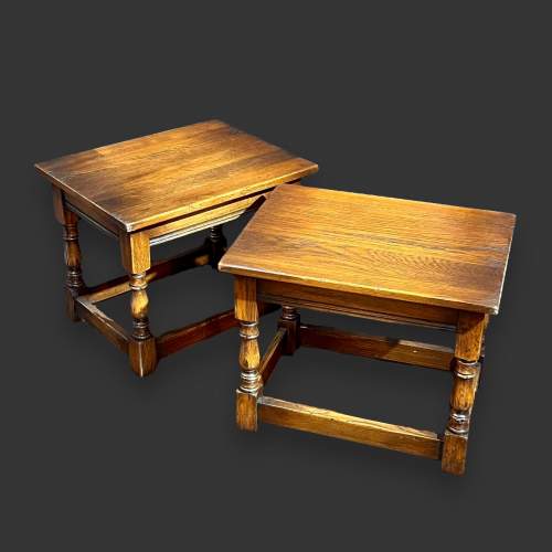 Late 20th Century Bevan and Funnell Oak Nest of Three Tables image-4