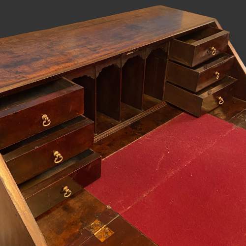 Early 19th Century Mahogany Bureau image-6