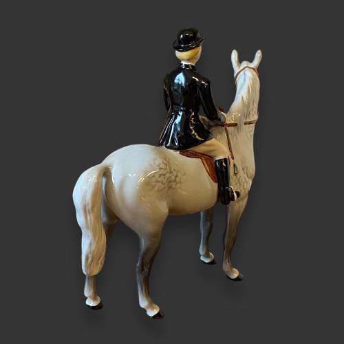 Beswick Huntswoman on Dapple Horse image-4