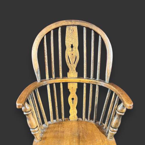 Oak and Yew Windsor Childs Chair image-3