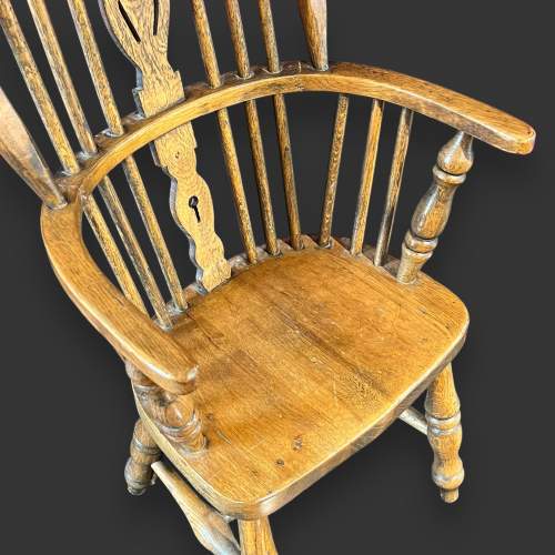 Oak and Yew Windsor Childs Chair image-5