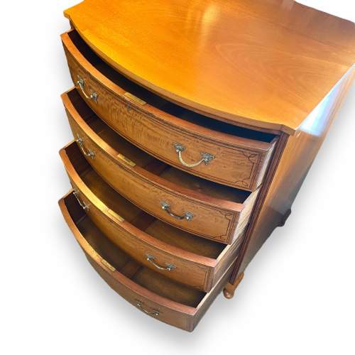 20th Century Satinwood Chest of Drawers image-6