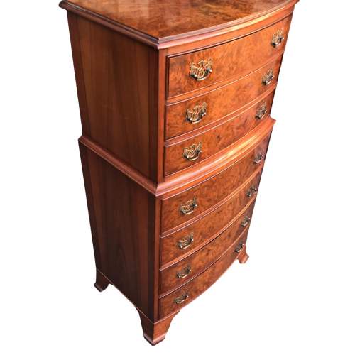 Good Quality Burr Walnut Chest of Drawers image-5