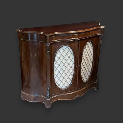 Victorian Serpentine Fronted Rosewood Cabinet image-1