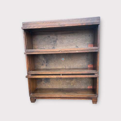 Early 20th Century Oak Three Tier Globe Wernicke Bookcase image-4