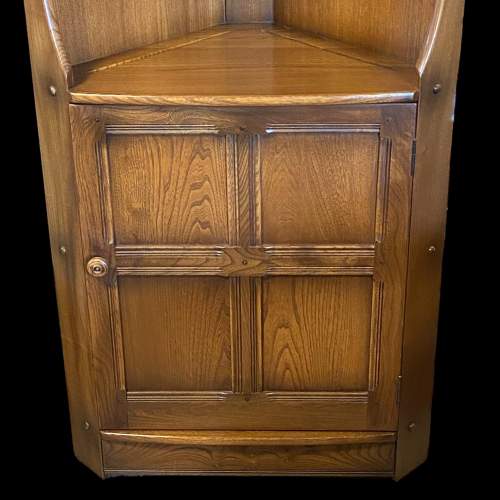 Ercol Golden Dawn Corner Cabinet image-5