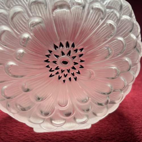 Lalique Dahlia Pattern Large Scent Bottle circa 1960 image-2