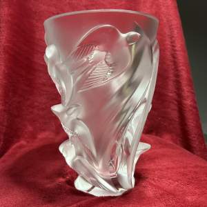 Lalique Martinets Swallows Pattern Vase in Pristine Condition