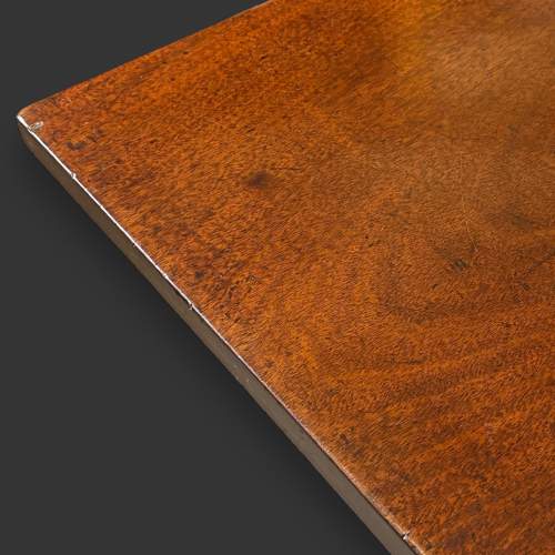 George II Mahogany Drop Leaf Table image-6