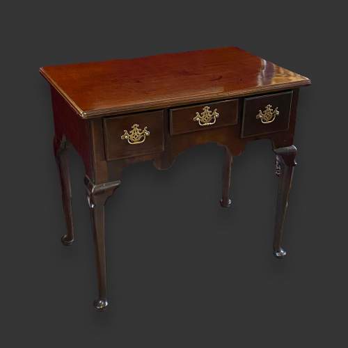 18th Century Mahogany Lowboy image-1