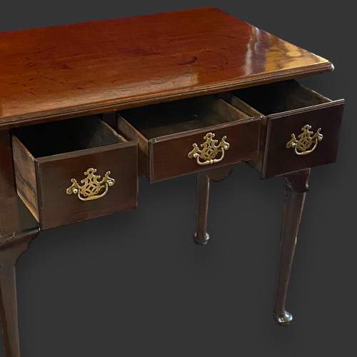 18th Century Mahogany Lowboy image-2