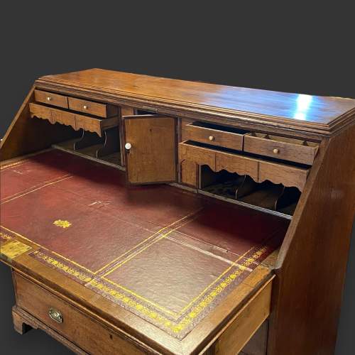 Georgian Figured Oak Bureau image-3