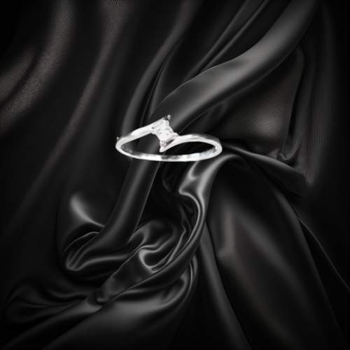 18ct Gold Diamond Ring image-3