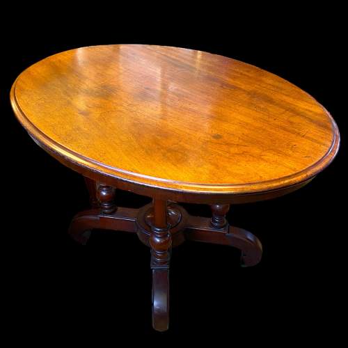 19th Century Mahogany Tilt Top Loo Table image-1