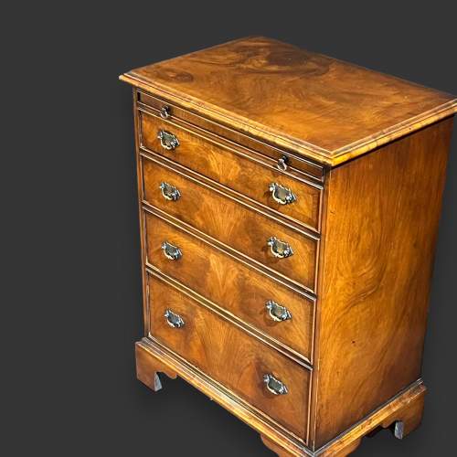 Mid 20th Century Small Mahogany Chest of Drawers image-4