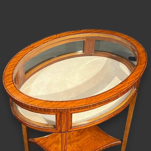 Late Victorian Inlaid Satinwood Oval Bijouterie Table image-3