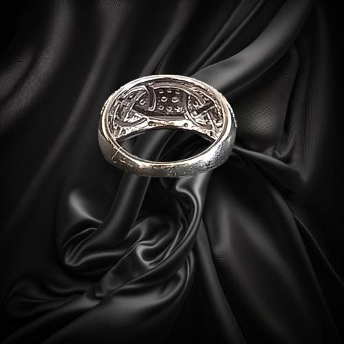 Gold Art Nouveau style Diamond Ring image-3