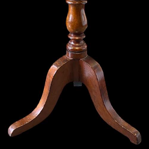 19th Century Mahogany Tripod Lamp Table image-2