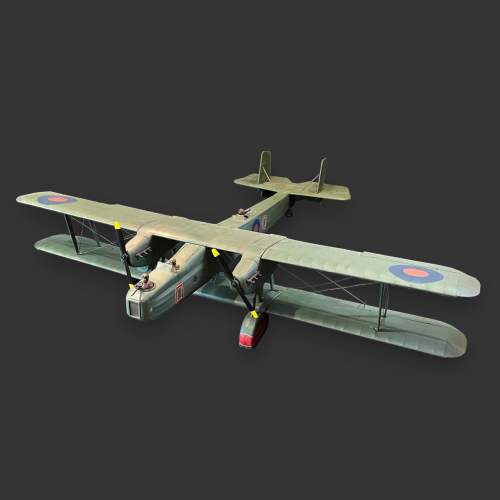 Large Handley Page Heyford Model Aeroplane image-1