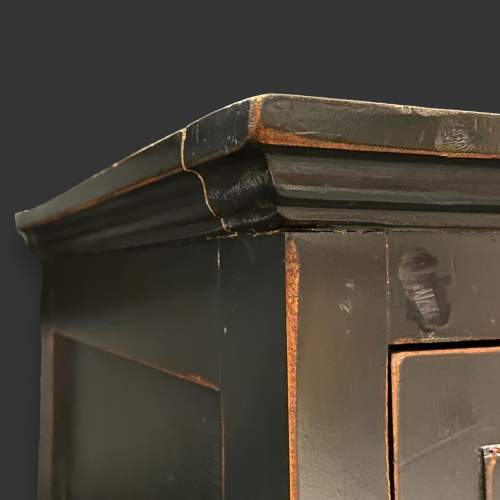 20th Century Oriental Lacquered Cabinet image-4