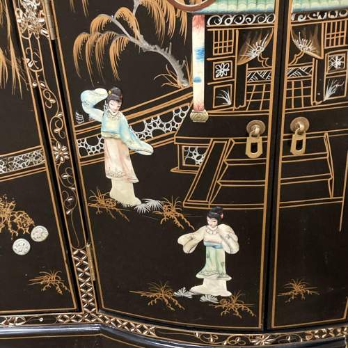 Chinese Black Lacquer Mother of Pearl Cabinet image-5