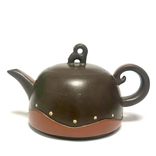 Rare Chinese Yixing Pottery Teapot image-1