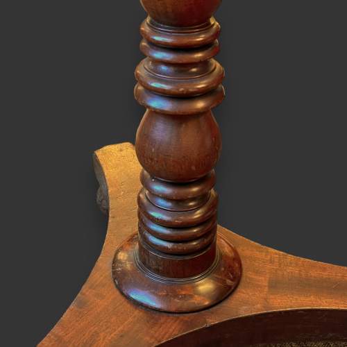 Victorian Mahogany Tripod Table image-3